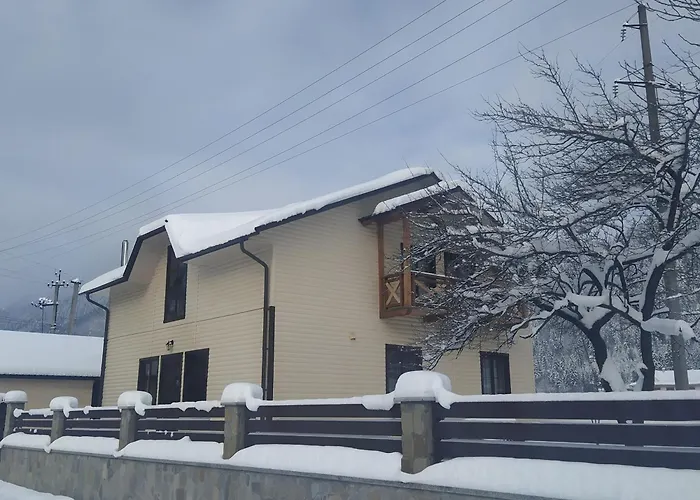 гірська роса Apartment Verkhniy Yasenov
